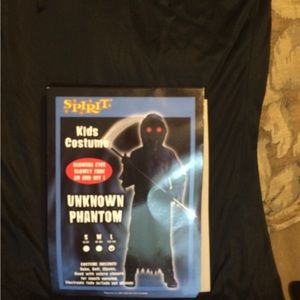 Unknown phanton Halloween costume for kids